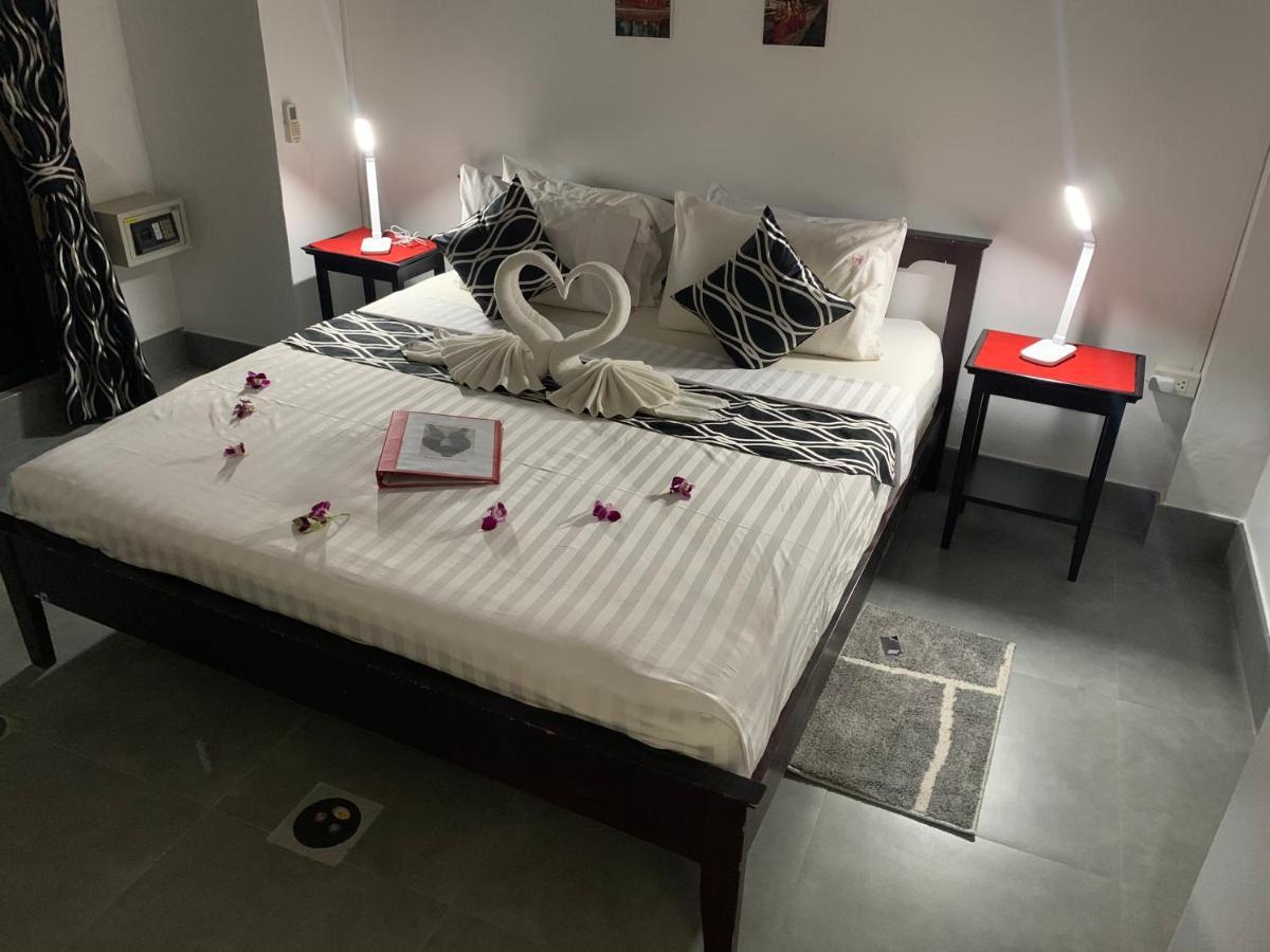 Fong Kaew And Baan Nang Fa Guesthouse Patong Ngoại thất bức ảnh