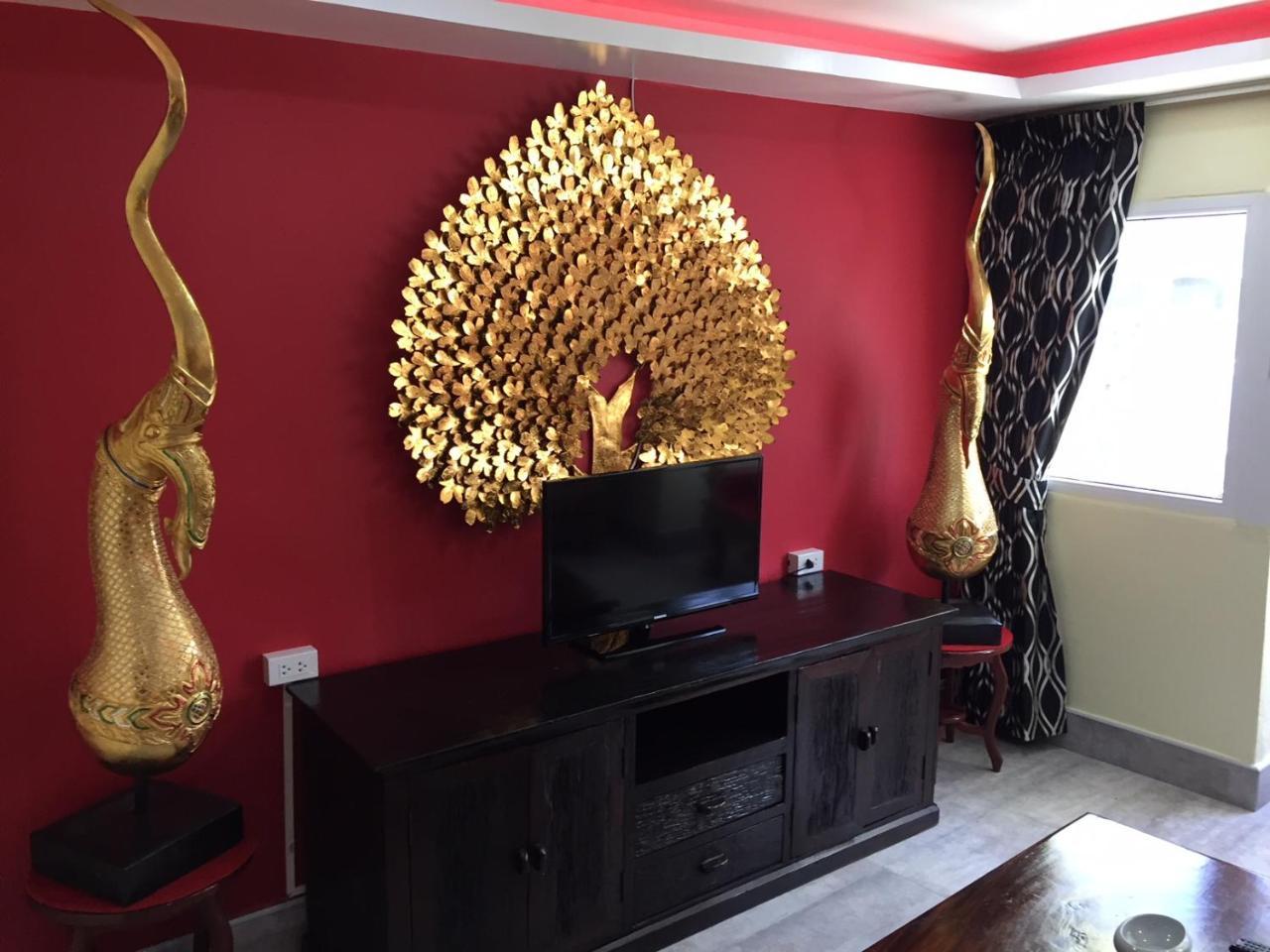 Fong Kaew And Baan Nang Fa Guesthouse Patong Ngoại thất bức ảnh