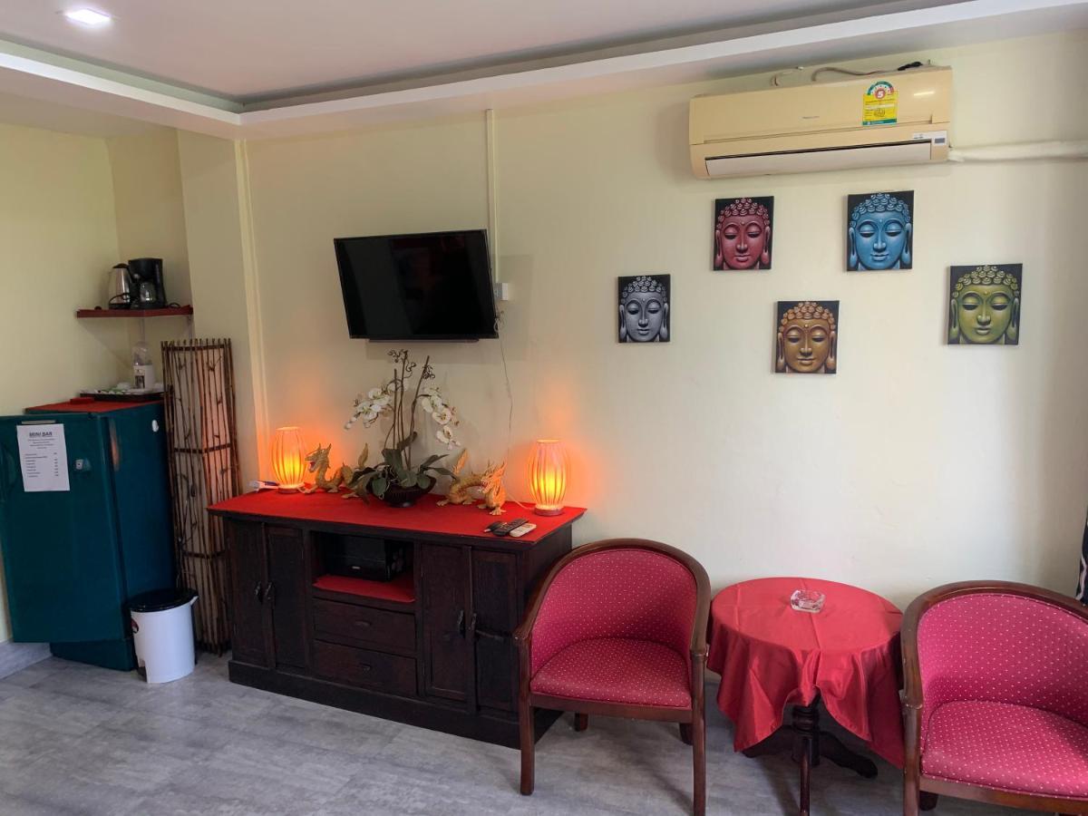 Fong Kaew And Baan Nang Fa Guesthouse Patong Ngoại thất bức ảnh