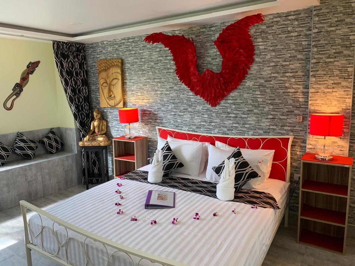 Fong Kaew And Baan Nang Fa Guesthouse Patong Ngoại thất bức ảnh